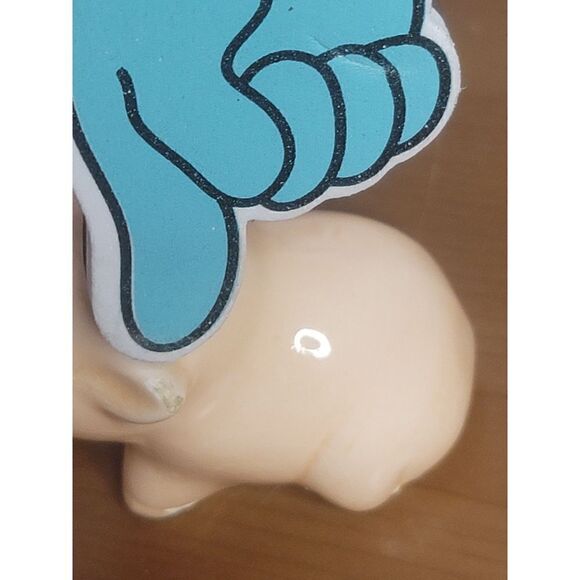 Vintage Salt and Pepper Shakers - Picture 4 of 4